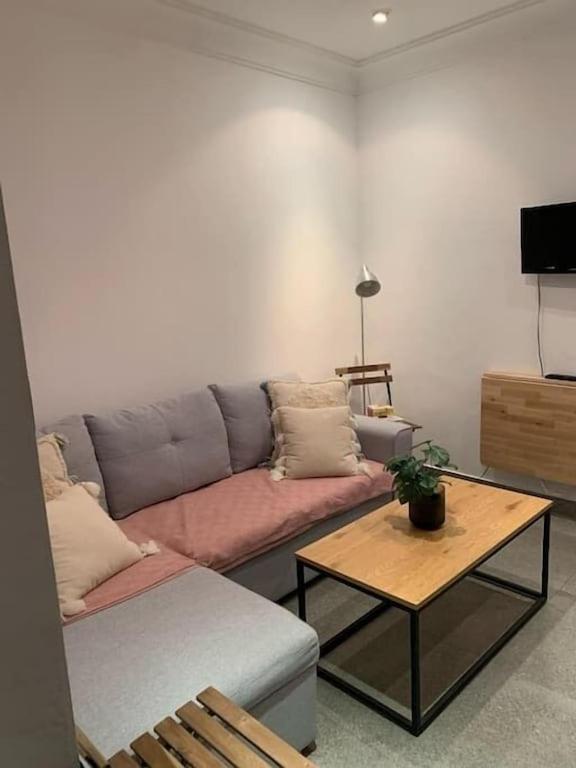 Coqueto Apartamento En Chamberi Egu Madrid Bagian luar foto